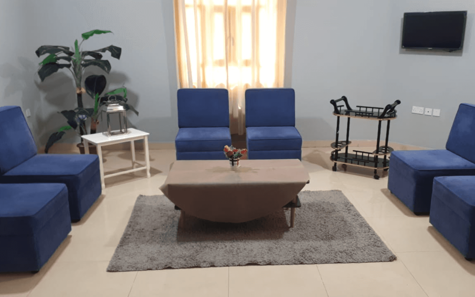 ساختمان ویلایی هاستل دیار 1