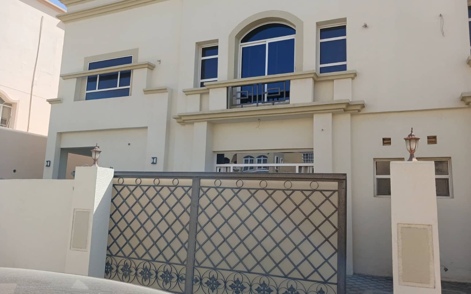 کوروش 1