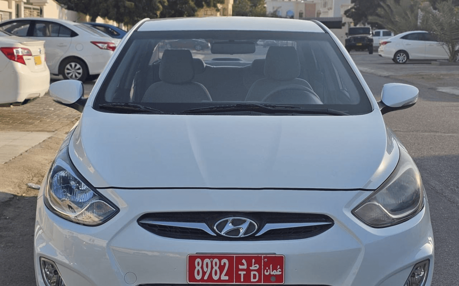 Hyundai Elantra 2